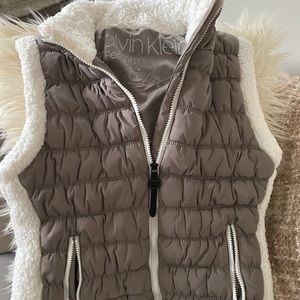 Calvin Klein Vest- 40$ Never worn